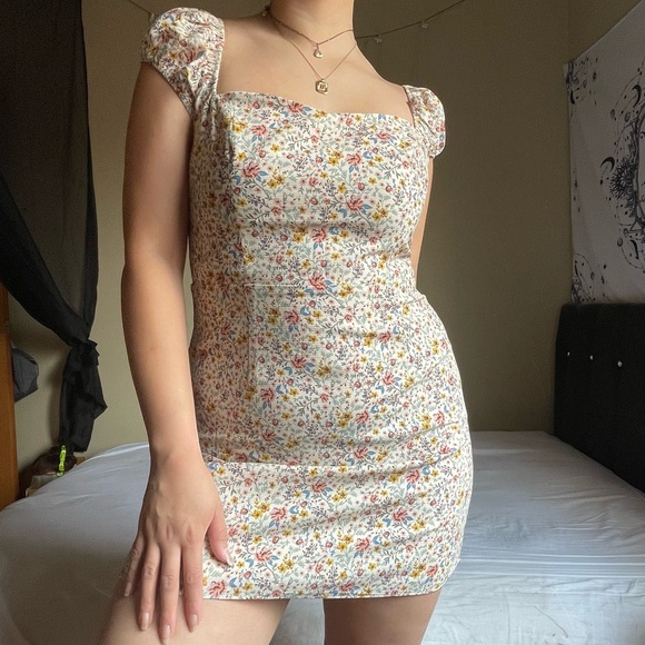 French Connection Floral Mini Dress - Picture 2 of 8